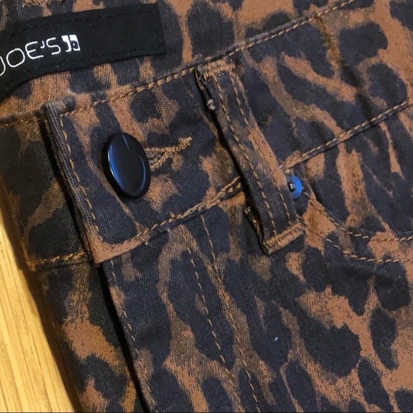 Joe’s Jeans Leopard Print Pants - Picture 2 of 12
